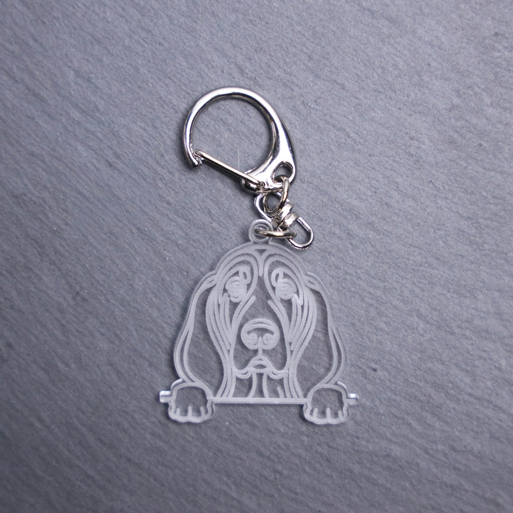 Basset Hound Bag Tag. This bag tag is made with engraved acrylic. Comes with lobster clasp topper that easily hooks to a bag, zippers, keychains,