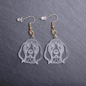 Basset Hound Earrings. These earrings are made with engraved acrylic. Comes with gold hooks that is nickel free. Adorable dangle earrings for dog lovers.