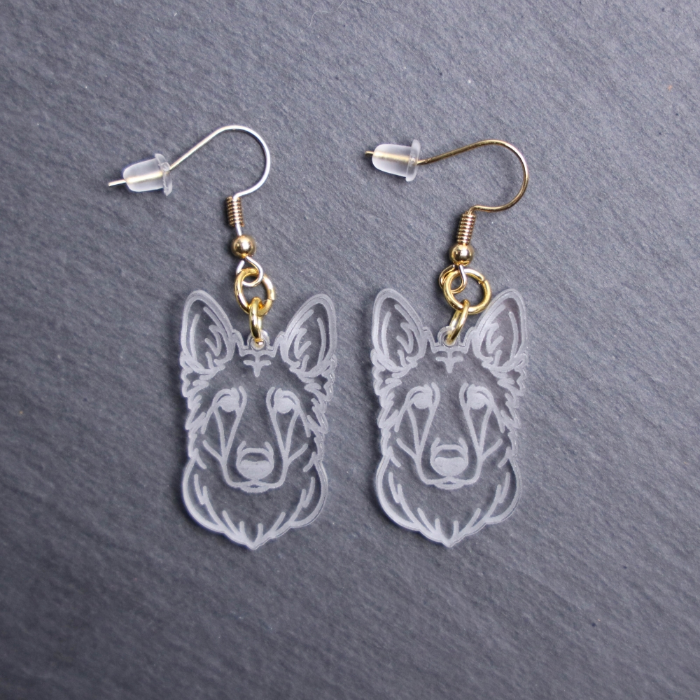 Belgian Groenendael Sheepdog Earrings. These earrings are made with engraved acrylic. Comes with gold hooks that is nickel free. Adorable dangle earrings for dog lovers.