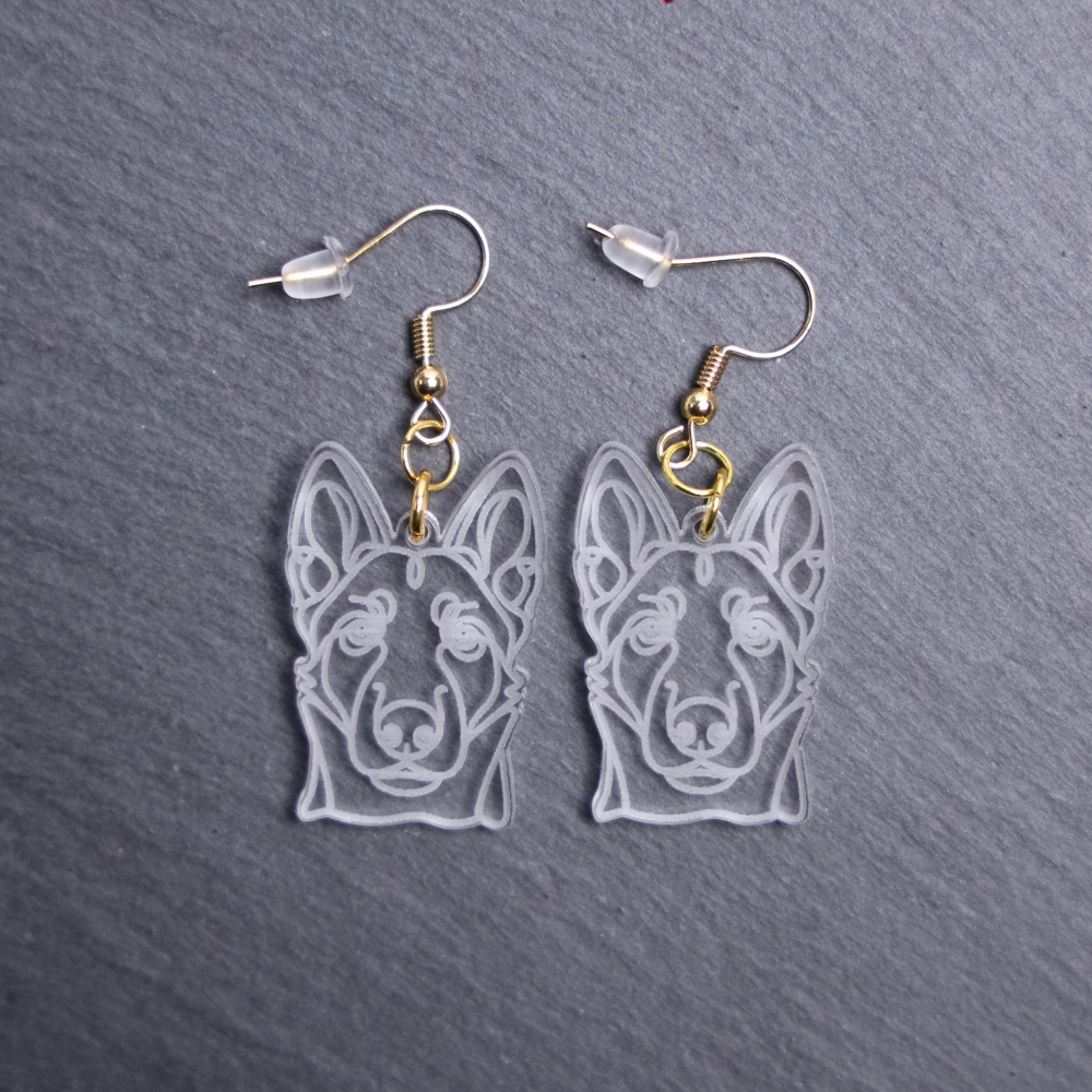 Belgian Malinois Earrings. These earrings are made with engraved acrylic. Comes with gold hooks that is nickel free. Adorable dangle earrings for dog lovers.