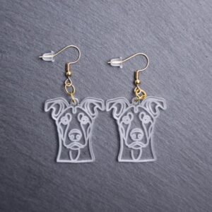 German Pinscher Earrings. These earrings are made with engraved acrylic. Comes with gold hooks that is nickel free. Adorable dangle earrings for dog lovers.