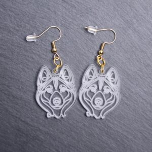 Siberian Husky Earrings. These earrings are made with engraved acrylic. Comes with gold hooks that is nickel free. Adorable dangle earrings for dog lovers.